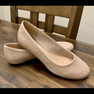 Cupcake Couture Rose Slip on Shoes Size 1M